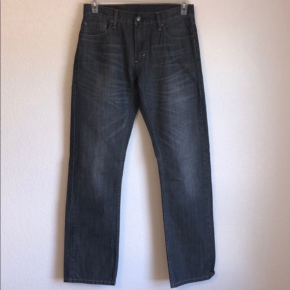 Levi jeans